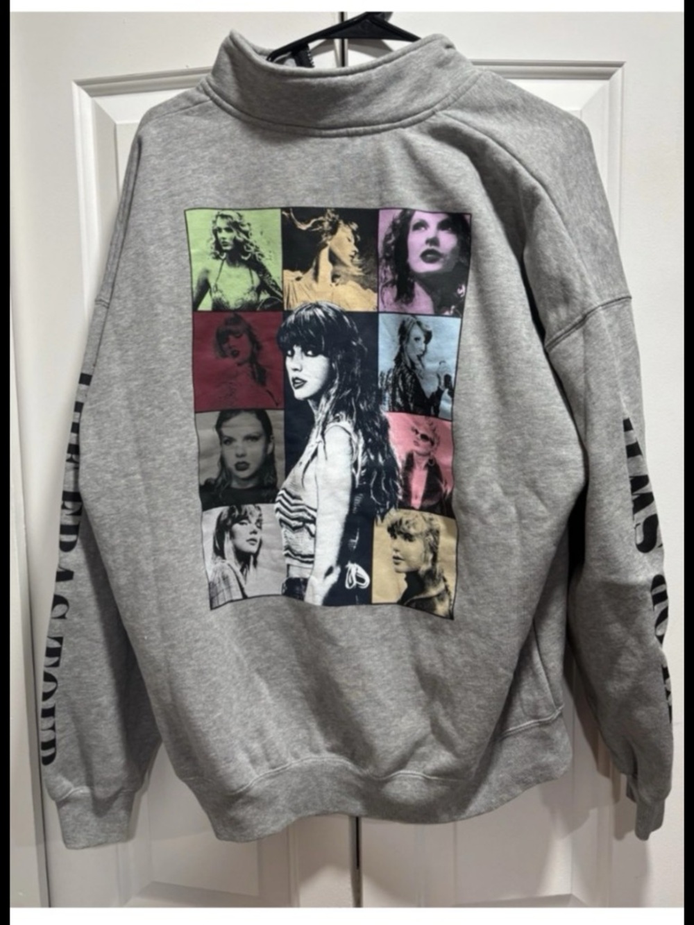 Taylor Swift The Eras Tour Quarter Zip Sweatshirt Size Large